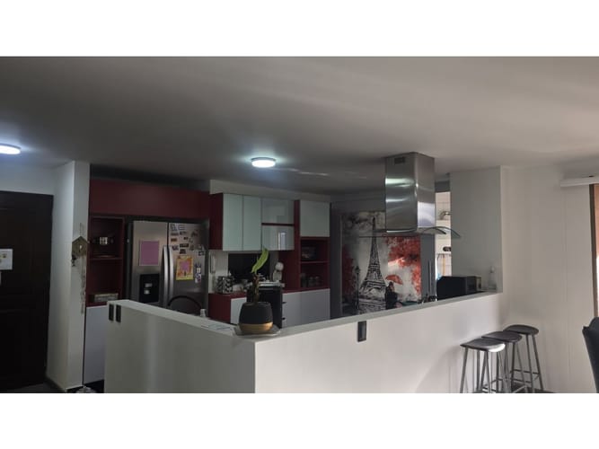 Apartamento de 4 alcobas en venta en Castropol, Medellín, 144 m² · foto 8 de 24