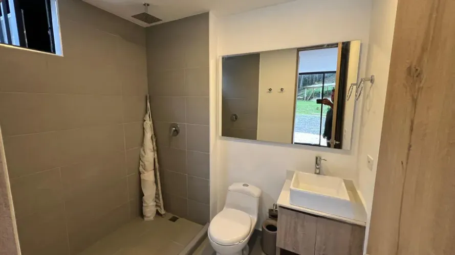 Casa de 3 alcobas en venta en Los Salados, El Retiro · foto 17 de 24