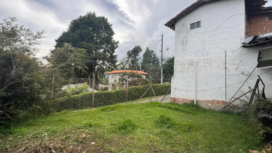 Casa de 7 alcobas en venta en Llano Grande, Rionegro, 456 m² · foto 6 de 10