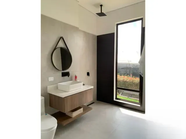 Casa de 6 alcobas en venta en Guamito, La Ceja · foto 3 de 24