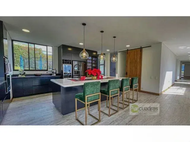 Casa de 6 alcobas en venta en Guamito, La Ceja · foto 16 de 24