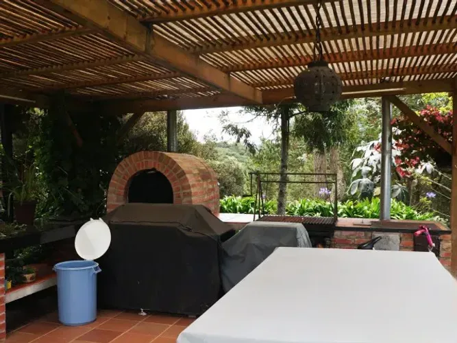 Casa en venta en Loma Del Escobero, Envigado · foto 6 de 13