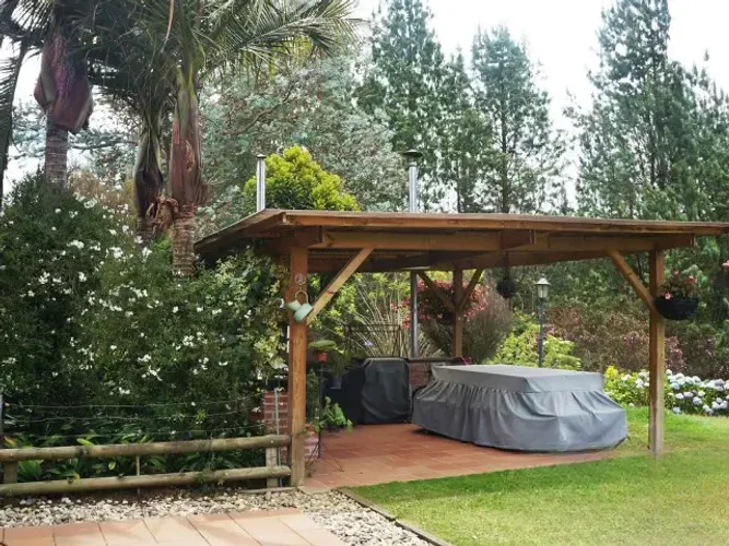 Casa en venta en Loma Del Escobero, Envigado · foto 9 de 13