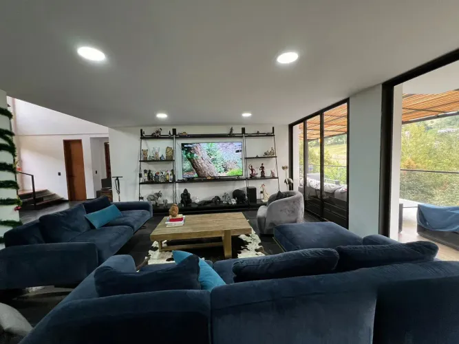 Casa de 3 alcobas en venta en El Chuscal, El Retiro · foto 3 de 24