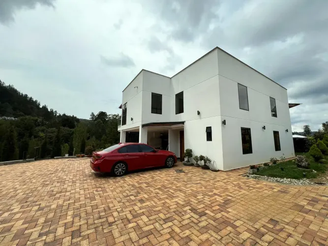 Casa de 3 alcobas en venta en El Chuscal, El Retiro · foto 4 de 24
