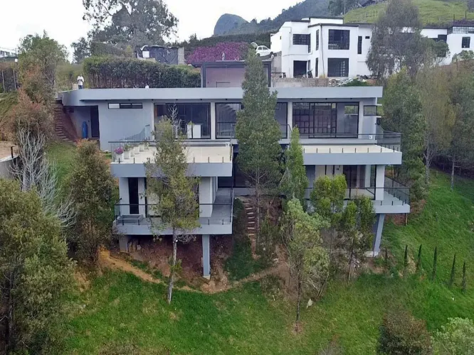 Casa de 3 alcobas en venta en El Chuscal, El Retiro · foto 3 de 24