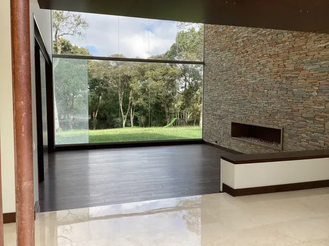 Casa de 4 alcobas en venta en Cabeceras De Llanogrande, Rionegro · foto 2 de 24