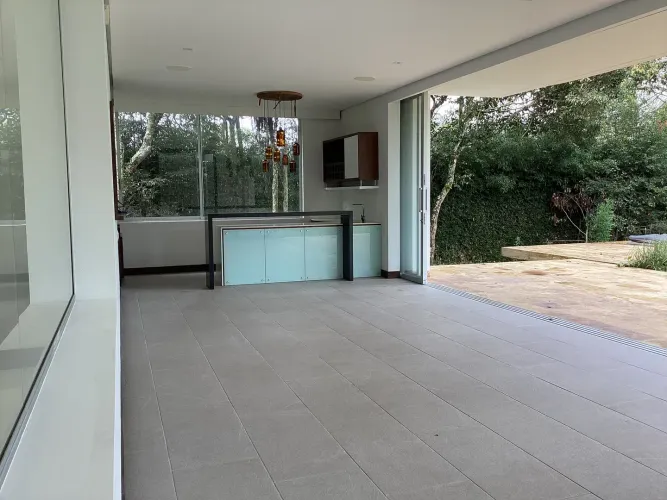 Casa de 4 alcobas en venta en Cabeceras De Llanogrande, Rionegro · foto 6 de 24