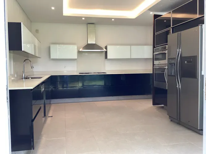 Casa de 4 alcobas en venta en Cabeceras De Llanogrande, Rionegro · foto 7 de 24
