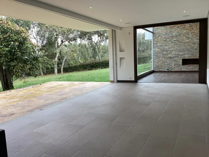 Casa de 4 alcobas en venta en Cabeceras De Llanogrande, Rionegro · foto 10 de 24