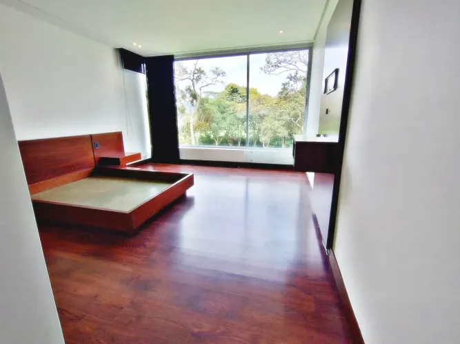 Casa de 4 alcobas en venta en Cabeceras De Llanogrande, Rionegro · foto 21 de 24