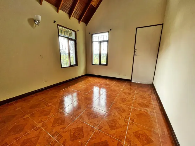 Casa de 5 alcobas en venta en Belen, Marinilla · foto 19 de 23