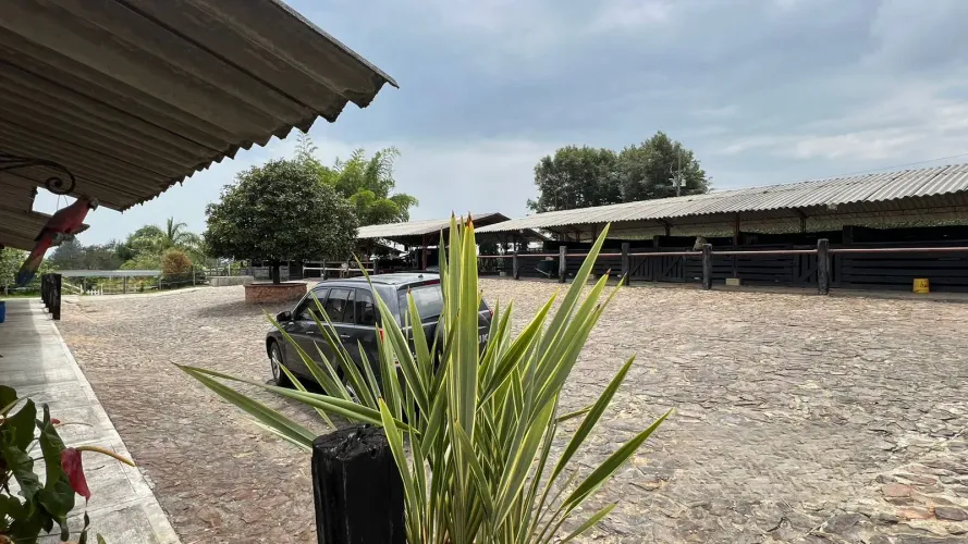 Finca en venta en Playa Rica-Rancheria, Rionegro, 14238 m² · foto 3 de 24