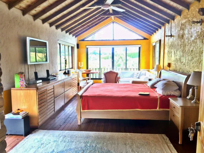 Casa de 4 alcobas en arriendo en Rionegro · foto 12 de 24