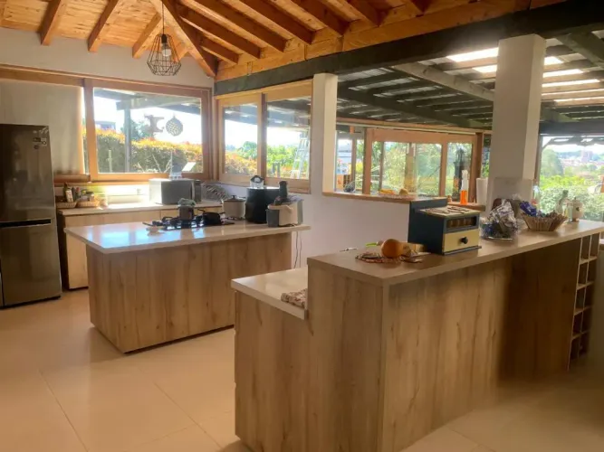 Casa de 4 alcobas en venta en El Faro, Rionegro, 1800 m² · foto 3 de 9