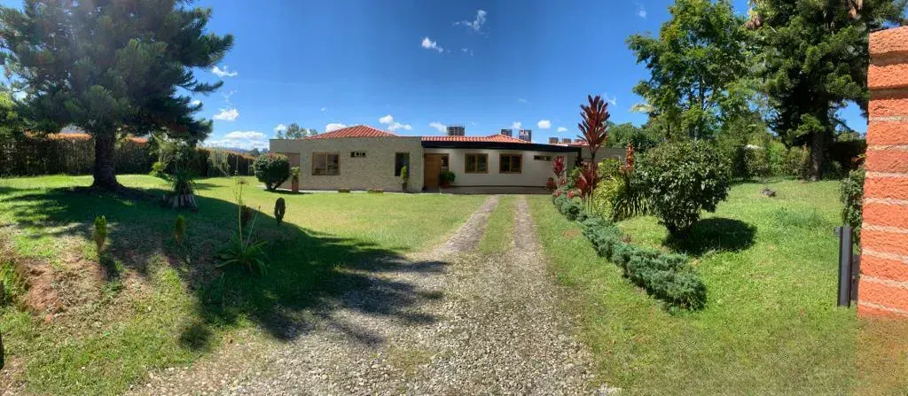 Casa de 4 alcobas en venta en El Faro, Rionegro, 1800 m² · foto 9 de 9