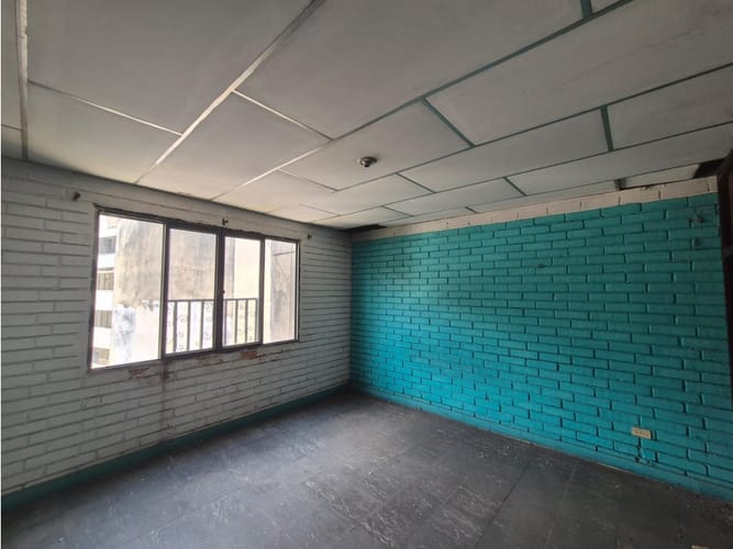 Edificio en venta en Centenario, Cali, 1200 m² · foto 14 de 23