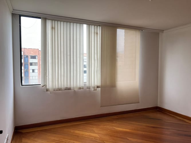 Apartamento de 3 alcobas en venta en El Poblado, Medellín, 227 m² · foto 9 de 16