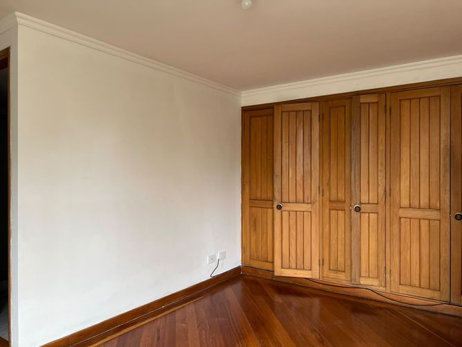 Apartamento de 3 alcobas en venta en El Poblado, Medellín, 227 m² · foto 7 de 16