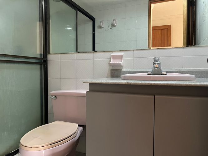 Apartamento de 3 alcobas en venta en El Poblado, Medellín, 227 m² · foto 16 de 16