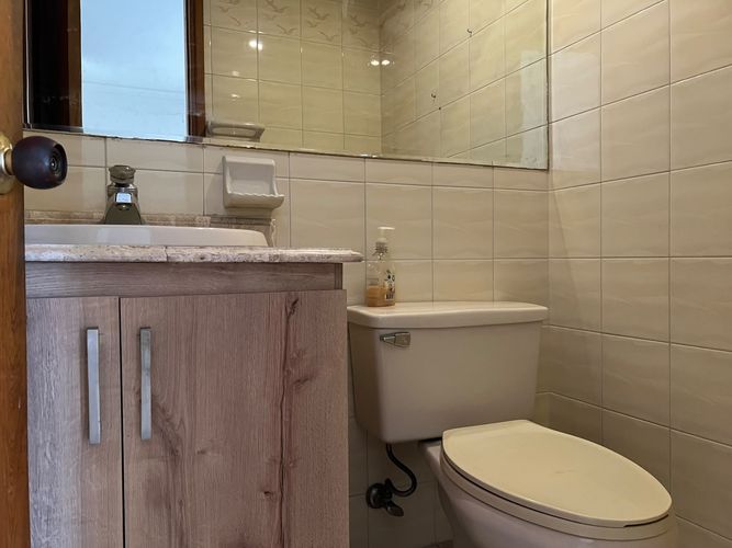Apartamento de 3 alcobas en venta en El Poblado, Medellín, 227 m² · foto 11 de 16