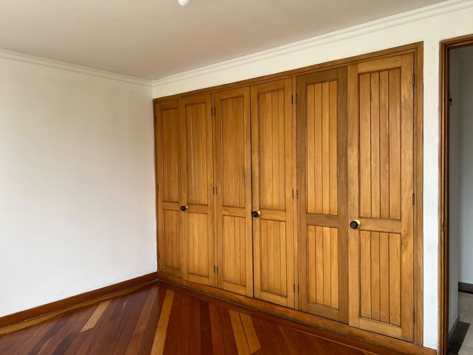 Apartamento de 3 alcobas en venta en El Poblado, Medellín, 227 m² · foto 10 de 16