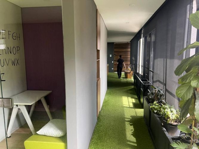 Oficina en venta en El Poblado, Medellín, 210 m² · foto 9 de 16