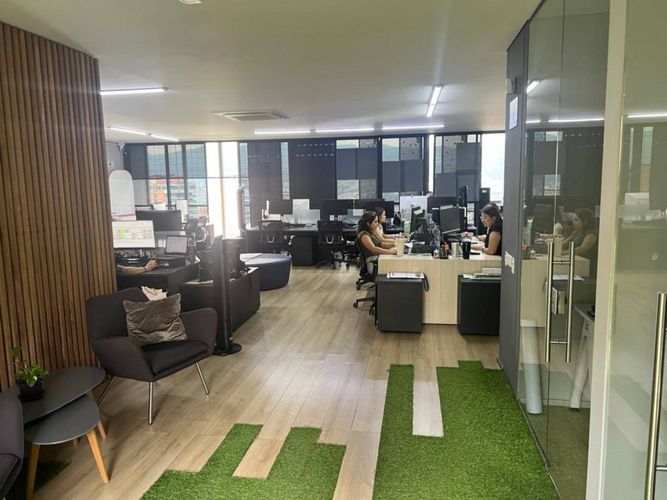 Oficina en venta en El Poblado, Medellín, 210 m² · foto 13 de 16