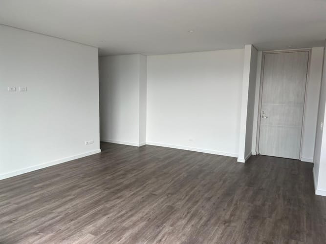 Apartamento de 2 alcobas en arriendo en El Poblado, Medellín, 88 m² · foto 6 de 24
