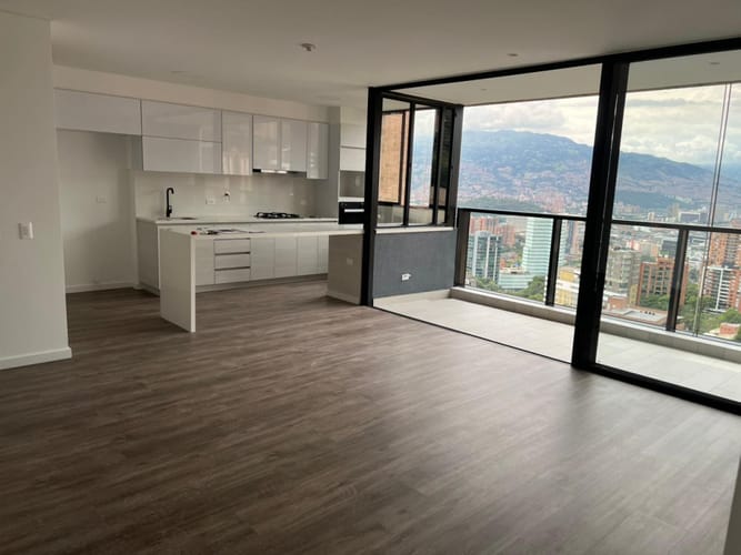 Apartamento de 2 alcobas en arriendo en El Poblado, Medellín, 88 m² · foto 11 de 24