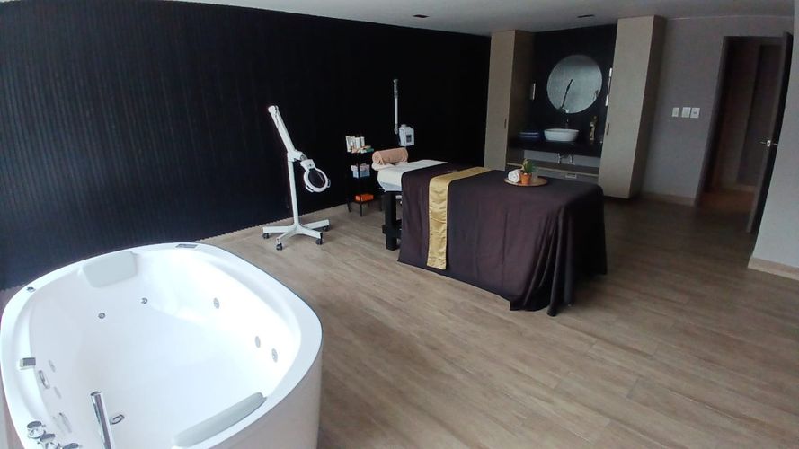 Casa de 9 alcobas en venta en Santa Monica, Cali · foto 17 de 24