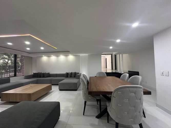Apartamento de 3 alcobas en arriendo en El Poblado, Medellín, 320 m² · foto 4 de 19