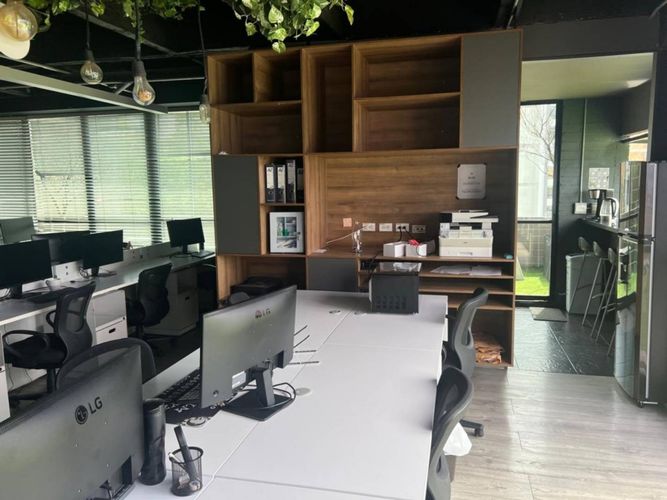 Oficina en venta en El Poblado, Medellín, 367 m² · foto 10 de 21
