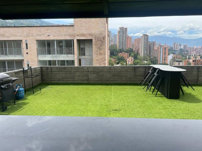 Oficina en venta en El Poblado, Medellín, 367 m² · foto 18 de 21