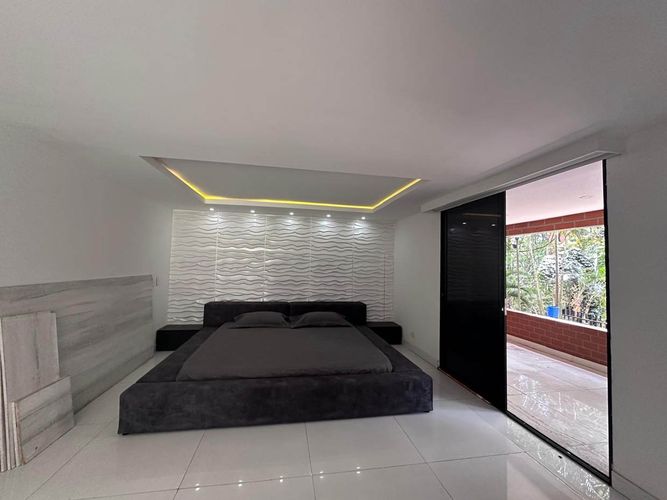 Apartamento de 3 alcobas en venta en El Poblado, Medellín, 320 m² · foto 9 de 19
