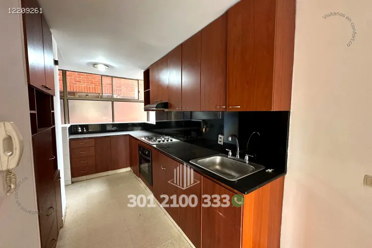 Apartamento de 3 alcobas en arriendo en El Poblado, Medellín, 126 m² · foto 7 de 24