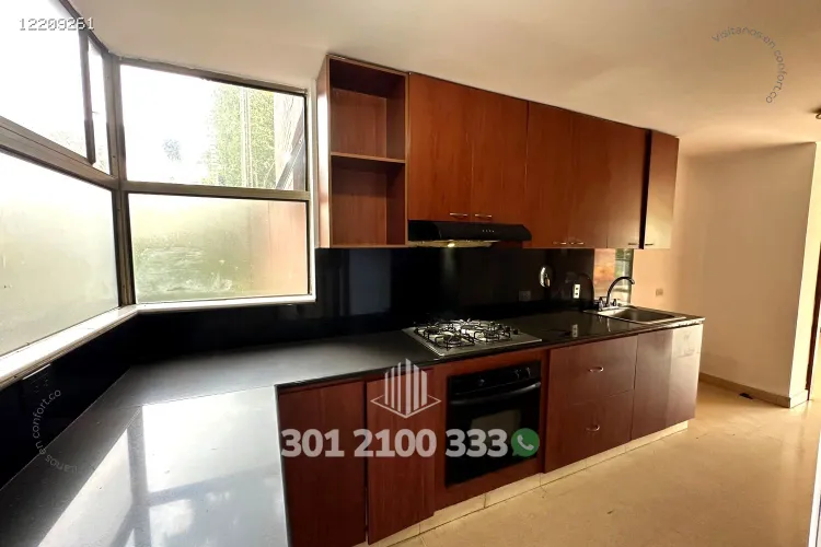 Apartamento de 3 alcobas en arriendo en El Poblado, Medellín, 126 m² · foto 8 de 24