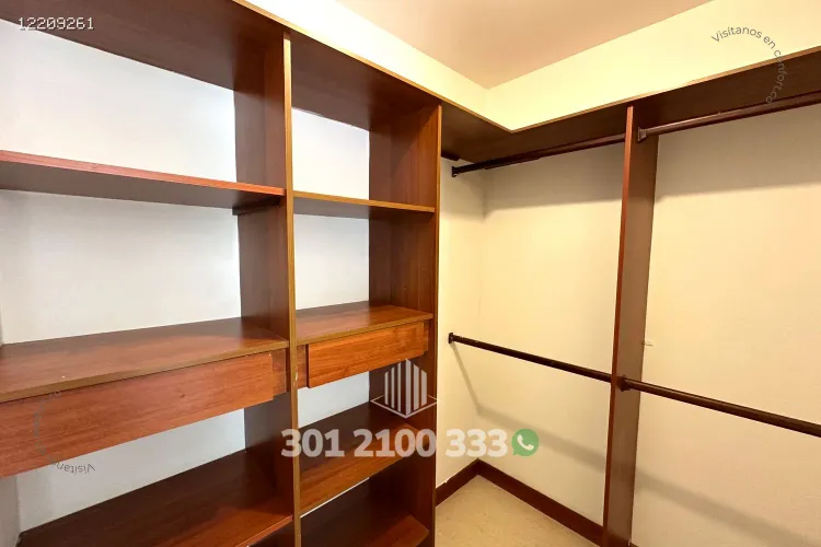 Apartamento de 3 alcobas en arriendo en El Poblado, Medellín, 126 m² · foto 18 de 24