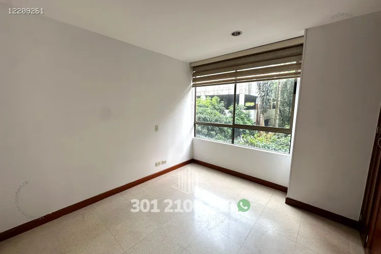 Apartamento de 3 alcobas en arriendo en El Poblado, Medellín, 126 m² · foto 20 de 24