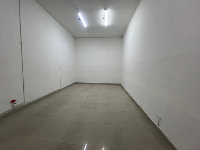 Local en arriendo en Sector Plaza De Bolivar, Pereira, 1128 m² · foto 4 de 15