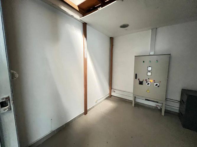 Local en arriendo en Sector Plaza De Bolivar, Pereira, 1128 m² · foto 13 de 15