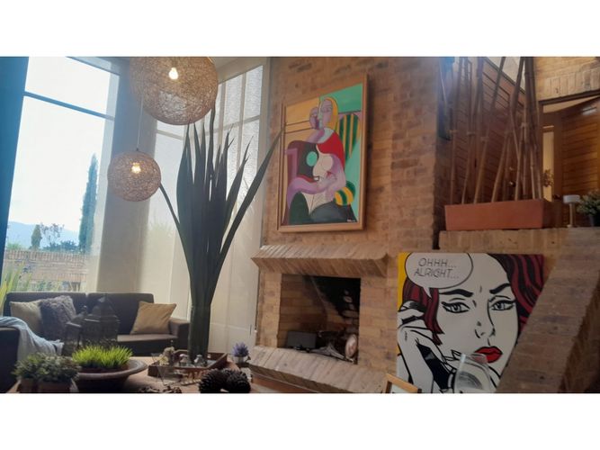 Casa de 4 alcobas en venta en Sotileza, Bogotá, 341 m² · foto 4 de 24