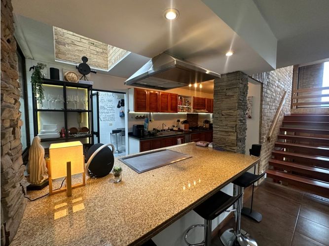 Casa de 4 alcobas en venta en Sotileza, Bogotá, 341 m² · foto 16 de 24