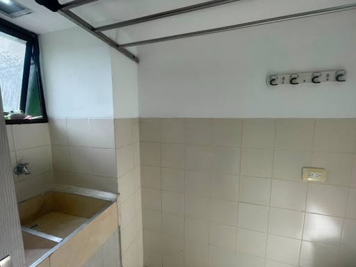 Apartamento de 3 alcobas en arriendo en Lorena, Medellín, 72 m² · foto 4 de 12