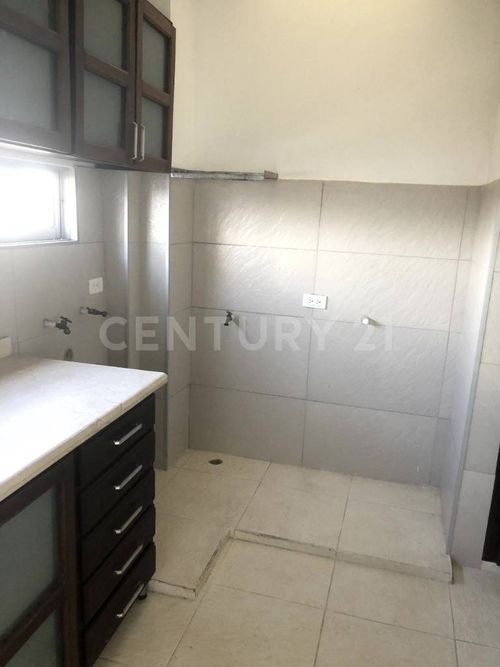 Casa de 2 alcobas en venta en Triunfo, Villavicencio, 400 m² · foto 10 de 21