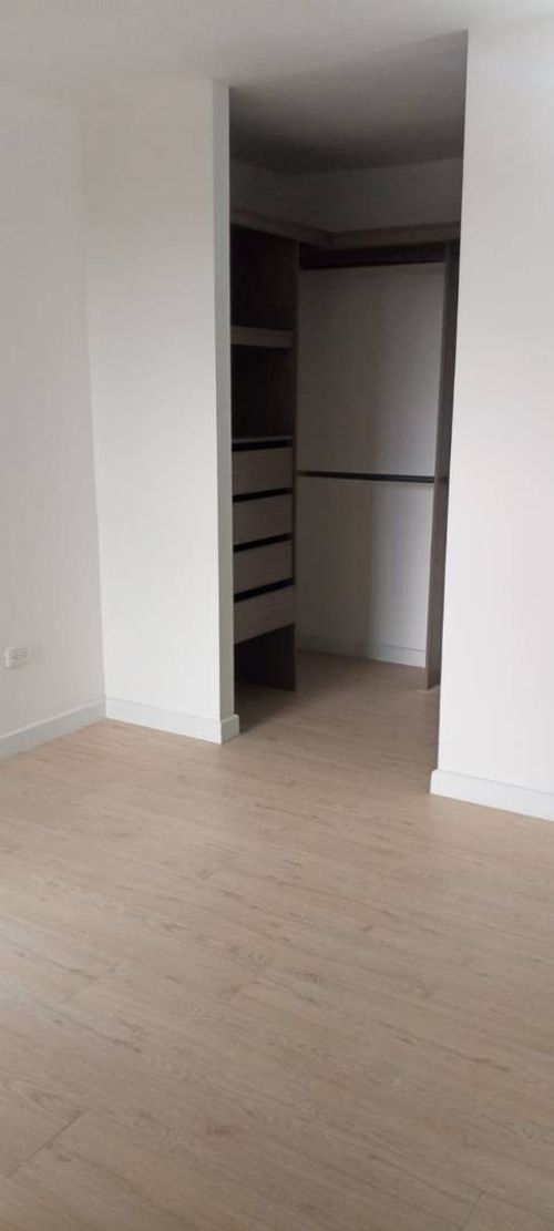 Apartamento de 3 alcobas en arriendo en La Prosperidad, Madrid, 56 m² · foto 6 de 18