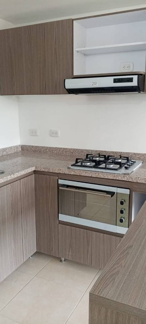 Apartamento de 3 alcobas en arriendo en La Prosperidad, Madrid, 56 m² · foto 7 de 18