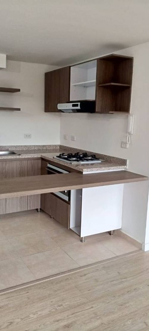 Apartamento de 3 alcobas en arriendo en La Prosperidad, Madrid, 56 m² · foto 11 de 18