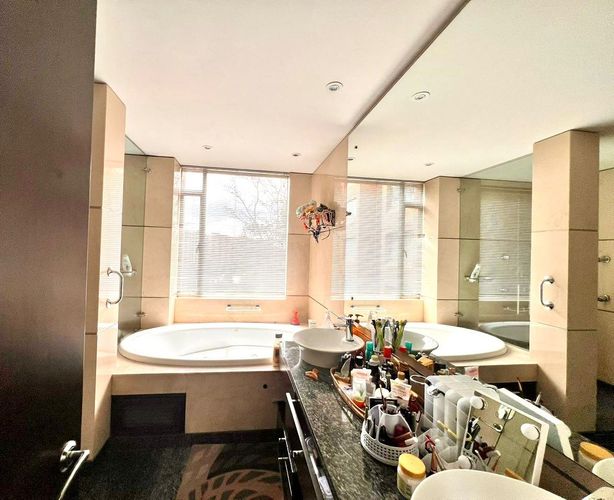 Apartamento de 3 alcobas en venta en Bosque Medina, Bogotá, 232 m² · foto 2 de 15