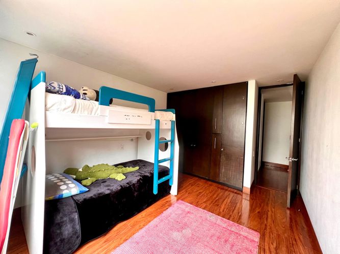Apartamento de 3 alcobas en venta en Bosque Medina, Bogotá, 232 m² · foto 9 de 15